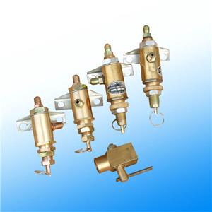 10�����Չ��C(j��)�����{(di��o)��(ji��)�y